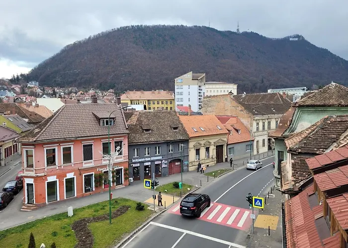 Ema's Vintage Spacious 2 Bedroom With Mountain View Брашов