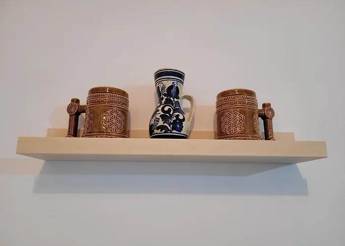 דירה Ema's Vintage Spacious 2 Bedroom With Mountain View